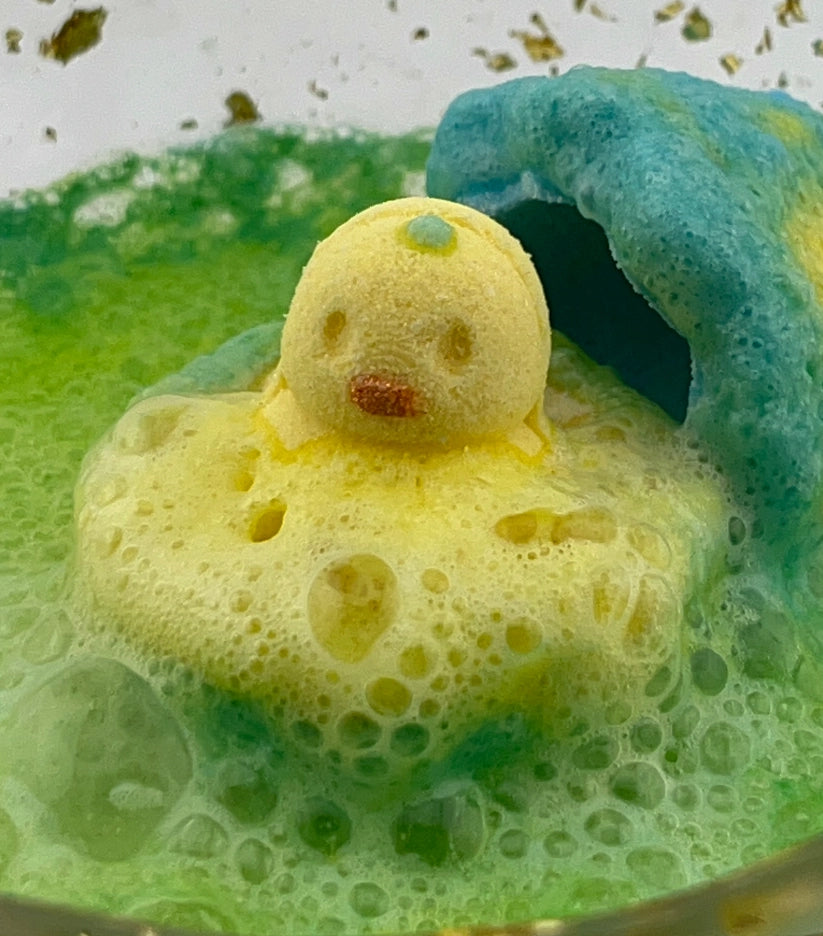 Egg-Citing Egg Box - Fizzy Easter Potion Making Kit for kids