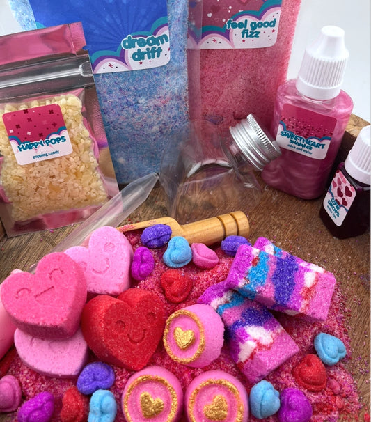 Happy Hearts - Valentine's Potion Making Kit - Medium